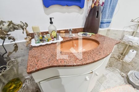 Lavabo de casa para alugar com 3 quartos, 350m² em Aclimação, São Paulo