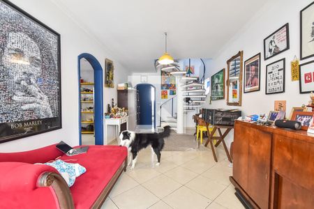 Sala de casa para alugar com 3 quartos, 350m² em Aclimação, São Paulo