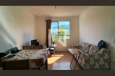 Apartamento para alugar com 2 quartos, 45m² em Vargem Pequena, Rio de Janeiro