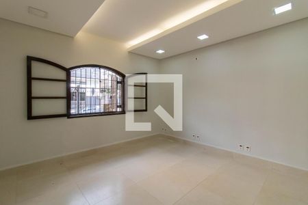 Sala de casa para alugar com 4 quartos, 270m² em Vila Galvão, Guarulhos