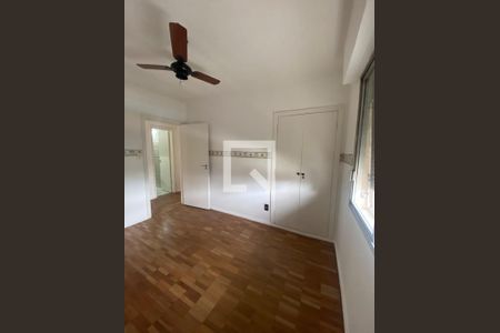 Quarto de apartamento para alugar com 3 quartos, 110m² em Pinheiros, São Paulo