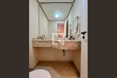 Lavabo de apartamento à venda com 3 quartos, 134m² em Loteamento Residencial Vila Bella, Campinas