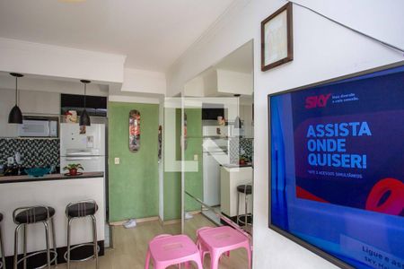 Sala de apartamento à venda com 2 quartos, 46m² em Canhema, Diadema