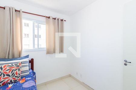 Quarto 1 de apartamento para alugar com 2 quartos, 34m² em Jardim Bandeirantes, São Paulo