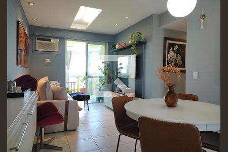 Sala de apartamento à venda com 3 quartos, 84m² em Barra Olímpica, Rio de Janeiro