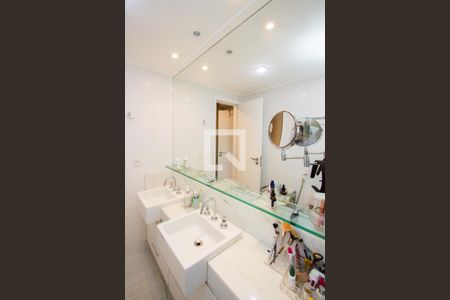 Apartamento à venda com 3 quartos, 99m² em Jardim das Acacias, São Paulo