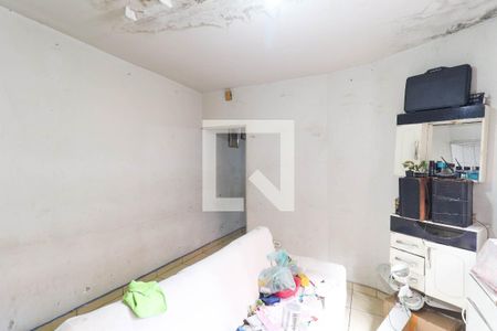 Casa à venda com 3 quartos, 200m² em Jardim Modelo, São Paulo