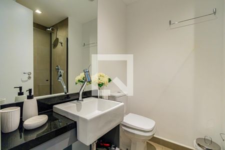 Studio - Banheiro de kitnet/studio para alugar com 1 quarto, 22m² em Indianópolis, São Paulo