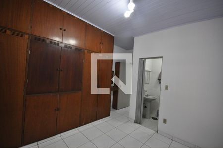 Quarto Suíte de casa à venda com 2 quartos, 320m² em Parada Inglesa, São Paulo