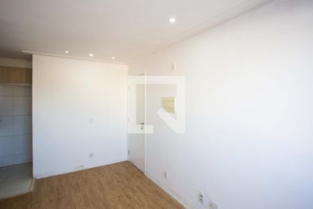 Sala de apartamento para alugar com 2 quartos, 44m² em Canhema, Diadema