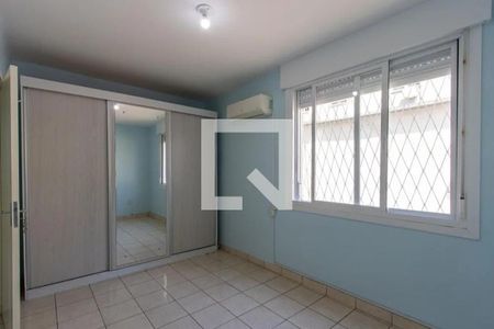 Quarto de apartamento à venda com 2 quartos, 58m² em Medianeira, Porto Alegre