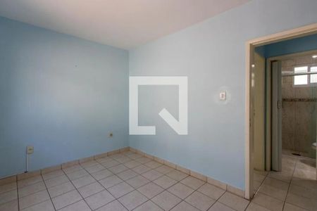 Quarto de apartamento à venda com 2 quartos, 58m² em Medianeira, Porto Alegre