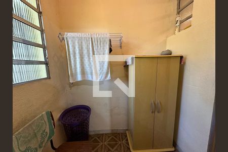Banheiro de casa à venda com 2 quartos, 121m² em Jardim Bandeirantes, Barueri