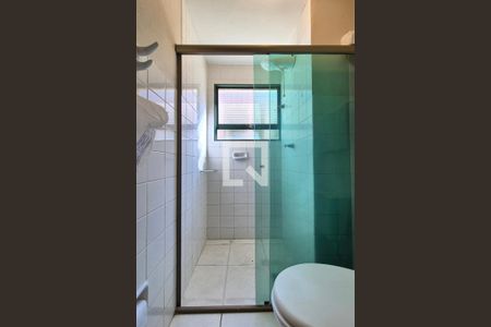 Banheiro de apartamento à venda com 2 quartos, 42m² em Parque São Jorge, Campinas