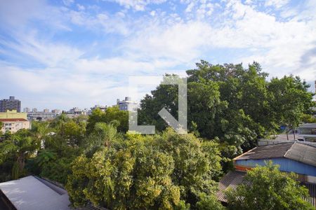Varanda _Vista  de apartamento à venda com 2 quartos, 75m² em Jardim Lindóia, Porto Alegre