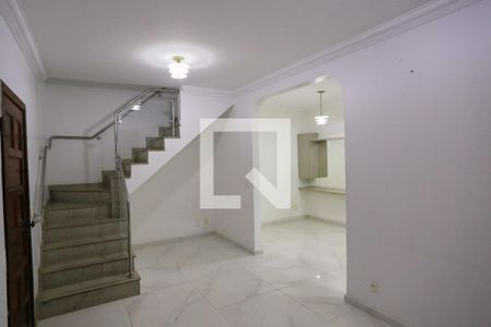 Sala de casa à venda com 3 quartos, 120m² em Nova Vista, Belo Horizonte