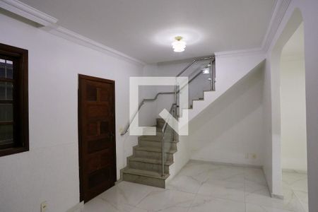 Sala de casa à venda com 3 quartos, 120m² em Nova Vista, Belo Horizonte
