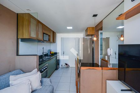 Sala/Cozinha de apartamento à venda com 2 quartos, 36m² em Socorro, São Paulo