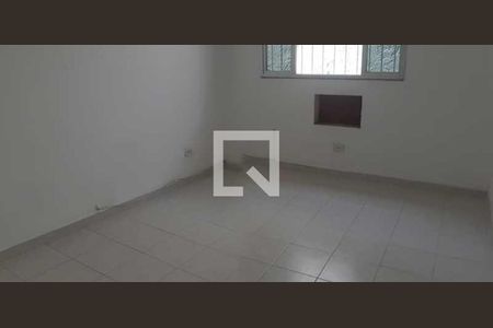 Casa à venda com 3 quartos, 217m² em Anil, Rio de Janeiro