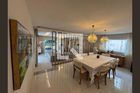 Casa de Condomínio à venda com 5 quartos, 530m² em Jacarepaguá, Rio de Janeiro