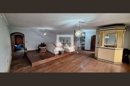 Casa à venda com 3 quartos, 300m² em Vila Londrina, São Paulo