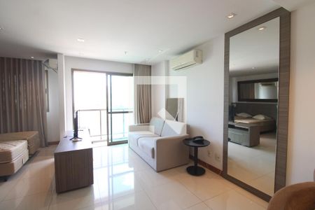 Sala de kitnet/studio à venda com 1 quarto, 34m² em Jacarepaguá, Rio de Janeiro