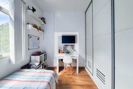 Quarto  de apartamento à venda com 2 quartos, 58m² em Laranjeiras, Rio de Janeiro