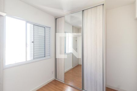 Quarto 2 de apartamento para alugar com 3 quartos, 56m² em Novo Osasco, Osasco