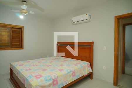 Quarto 1 de casa para alugar com 4 quartos, 438m² em Itaipuaçu, Maricá
