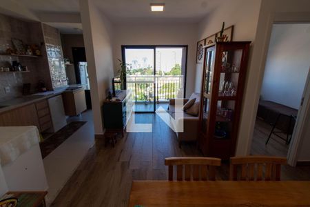 SALA de apartamento à venda com 2 quartos, 61m² em Fazenda Santa Cândida, Campinas