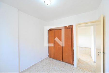 Quarto 1 de apartamento para alugar com 2 quartos, 56m² em Parque Imperial, São Paulo