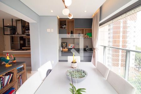 Apartamento à venda com 2 quartos, 71m² em Jardins, São Paulo