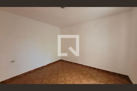 Quarto de casa para alugar com 8 quartos, 315m² em Parque Recanto Monica, Itaquaquecetuba