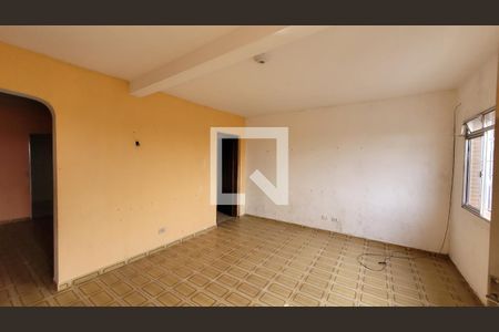 Sala de casa para alugar com 8 quartos, 315m² em Parque Recanto Monica, Itaquaquecetuba