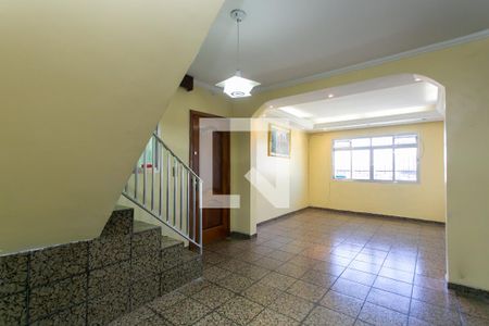 Sala de casa para alugar com 3 quartos, 148m² em Vila Carmosina, São Paulo