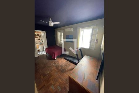 Quarto de casa à venda com 3 quartos, 211m² em Laranjeiras, Rio de Janeiro