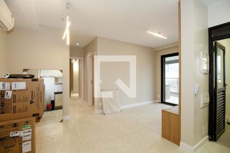 Sala e Cozinha de apartamento para alugar com 2 quartos, 73m² em Pinheiros, São Paulo