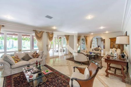 Casa à venda com 4 quartos, 740m² em Residencial Tambore, Barueri