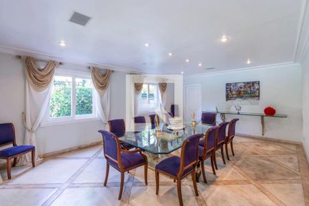 Casa à venda com 4 quartos, 740m² em Residencial Tambore, Barueri