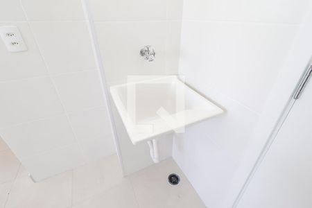 Sala/Cozinha de apartamento à venda com 2 quartos, 33m² em Fazenda Aricanduva, São Paulo