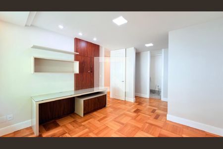 Casa à venda com 4 quartos, 810m² em Vila d’El Rey, Nova Lima