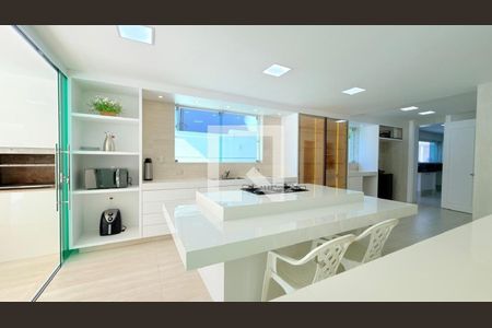 Casa à venda com 4 quartos, 810m² em Vila d’El Rey, Nova Lima