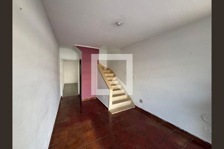 Sala de casa para alugar com 2 quartos, 150m² em Parque Edu Chaves, São Paulo