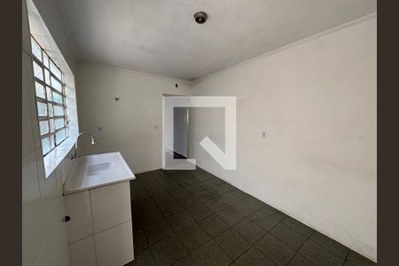 Cozinha de casa para alugar com 2 quartos, 150m² em Parque Edu Chaves, São Paulo