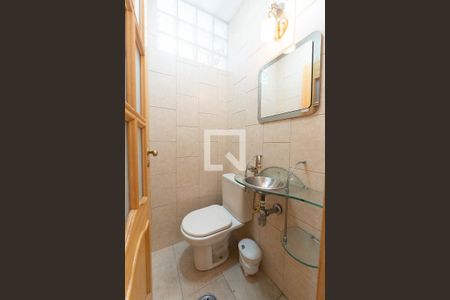 Lavabo de apartamento para alugar com 3 quartos, 110m² em Consolação, São Paulo