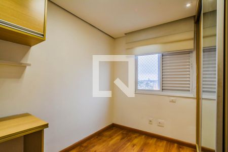 Quarto 2 de apartamento para alugar com 2 quartos, 49m² em Utinga, Santo André