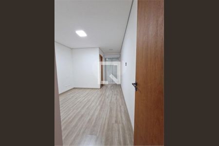 Casa à venda com 3 quartos, 110m² em Campo Limpo, São Paulo