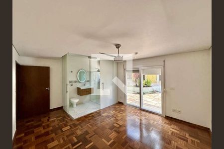 Quarto de casa para alugar com 3 quartos, 445m² em Granja Viana, Cotia