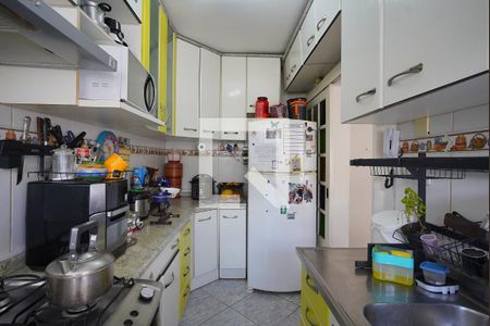 Cozinha de apartamento à venda com 3 quartos, 69m² em Vila Nova, Porto Alegre