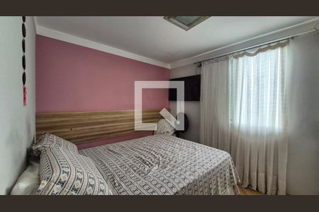 Quarto  de apartamento à venda com 2 quartos, 44m² em Vila Aquilino, Santo André